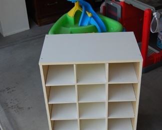 SHOE CADDY - LAMINATE