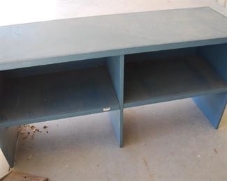 LARGE WORKSPACE WITH SHELVES