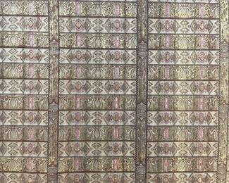 Mounted Eastern European Metallic Throw. Photo 2 of 4.