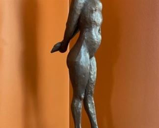 Female bronze signed by artist Curt Brill. Photo 2 of 3.