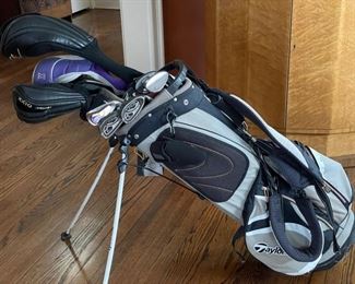 Men's Golf Club set.