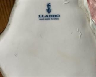 LLADRO Figurine. Photo 2 of 2.