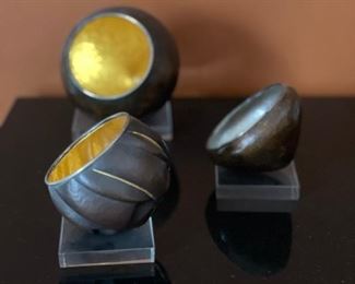 Collection of Silver & Gold lined decorative orbs. Photo 1 of 5.