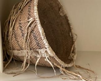 Native American Basket. Photo 1 of 2.