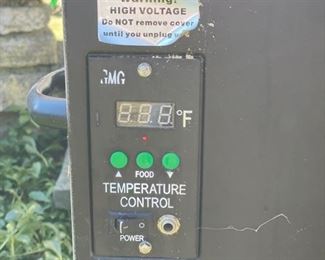 Green Mountain Grills Daniel Boone Smoker. Photo 2 of 4.