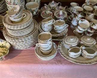 . . . looks like Johnson Brothers to me