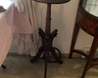 . . . a nice plant stand