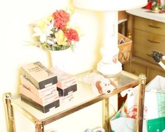 VINTAGE METAL SIDE TABLE 