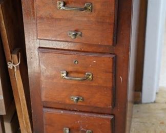 ANTIQUE OAK CARD FILE CABINET 