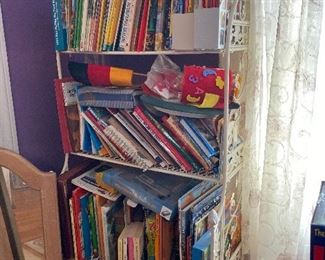 Bakers rack, German childrens' books