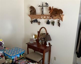 CUTE NEWER COLLECTIBLES DECOR