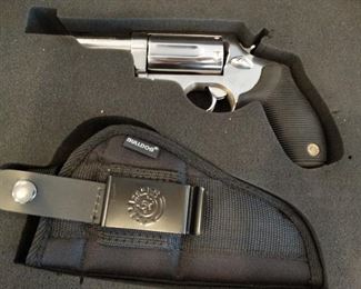 Taurus  "The Judge" 3 inch barrel  45LC-410 