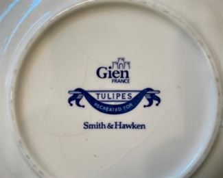 Gien “Tulipes” by Smith & Hawken - made in France