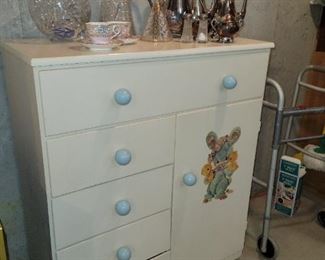 Darling vintage childs chest of drawers