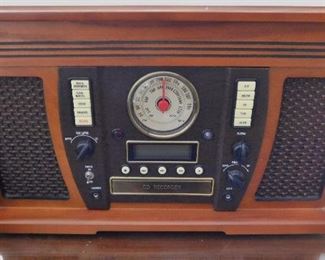 Innovative Technology Model itvs-750, radio, cd recorder, turntable and cassette