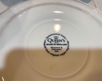 Queen's Quintessential Game Dinnerware 