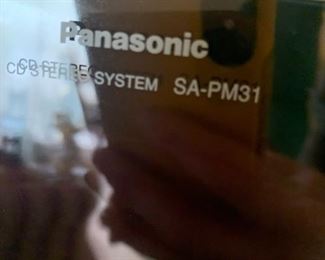 Panasonic CD Stereo System SA-PM31
