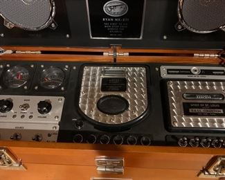 Spirit of St Louis Field CD Radio Cassette Boom Box