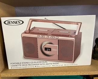 Jensen Portable Stereo CD Player