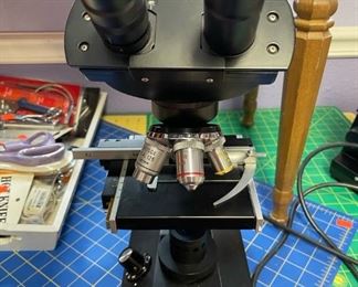 Scientific Microscope, Nafziger and Company, Inc. 