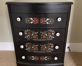 Vintage style four drawer dresser