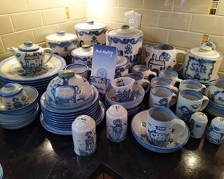 Vintage M.A. Hadley Bluette Pattern, Serving Set, Kitchen Storage
