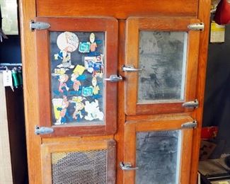 Antique Super Cold 3 Door Cooler/Refrigerator, Model 32-6, 75" x 56" x 32"