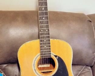 Harmony Acoustic 6-String Guitar, Model H166, Includes Instructional Books