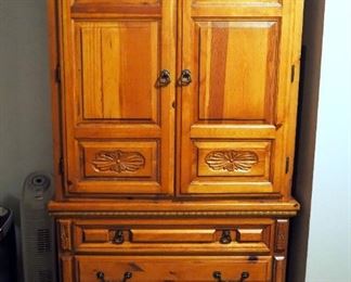 Solid Wood 3-Drawer Media Cabinet, 71.5" x 38.5" x 24"