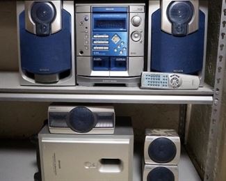Iawa Digital Audio System NSX-D550, Includes Subwoofers, Bookcase Speakers, Center Speaker And Remote