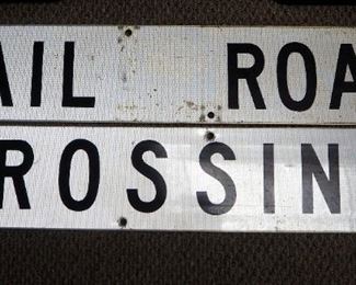 Reflective Metal Railroad Crossing Sign