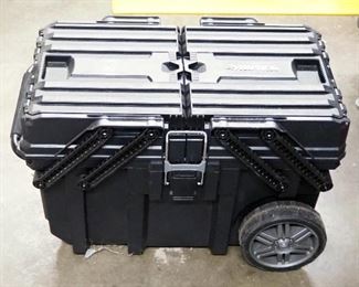 Husky 15 Gallon Rolling Cantilever Job Box