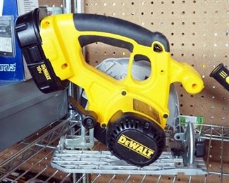 Dewalt Cordless 18V Power Tools Including 5.5" Circular Saw, 4.5" Angle Grinder And 3/8" Right Angle Drill, Includes Batteries Qty 3 And Charger