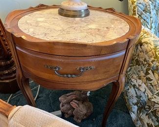 Round end table with marble insert.....