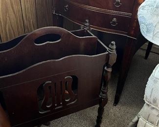 another end table! And magazine rack