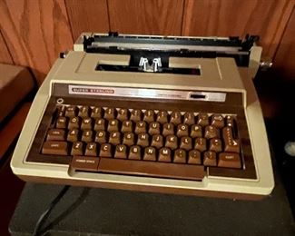 Smith Corona Super Sterling typewriter