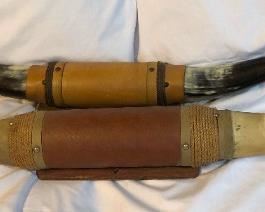 Steer horns mounted lodge decor'