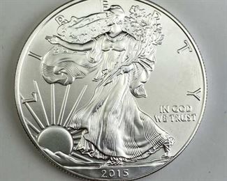 For your consideration is this 2015 American Silver Eagle 1oz .999, U.S. $1 Coin