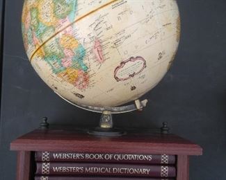 REPROGLE GLOBE 5 REMOVABLE BOOKS