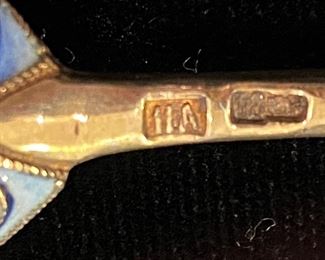 11A - All the right hallmarks - mint condition