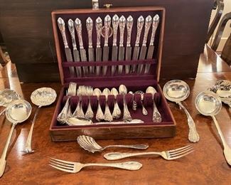 Buccellati “Versailles” sterling flatware - Service for (12) + serving pieces