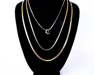 Assorted 14k necklaces 