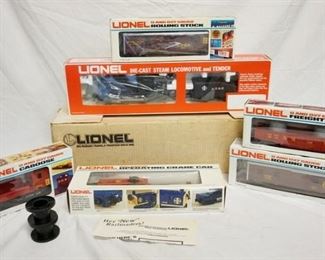 1005 LIONEL SERVICE STATION SANTA FE WORK TRAIN, O & O27 GAUGE W/ ORIGINAL BOXES
