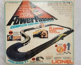 1015 LIONEL POWER PASSERS COMPLETE CONTROL RACING SYSTEM W/ ORIGINAL BOX, 3-3710
