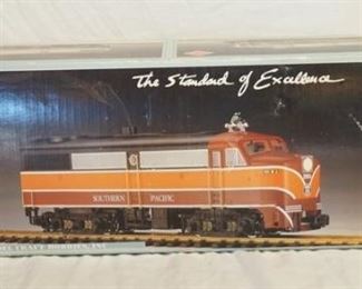 1100 ARISTO CRAFT TRAINS SOUTHERN PACIFIC DIESEL LOCOMOTIVE NO. ART-22011
