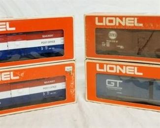 1124 LOT OF 4 LIONEL MODEL TRAINS
