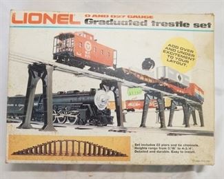 1174 LIONEL O & O27 GAUGE GRADUATED TRESTLE SET 6-2110

