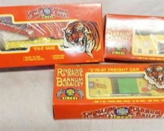 1188 3 K-LINE O & O27 GAUGE RINGLING BROS MODELS, K6861 BOOM CAR, K6487 BOX CAR, & K6810 CRANE CAR
