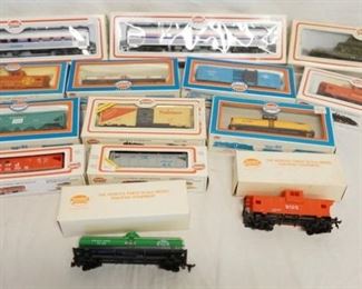 1213 14 MODEL POWER HO GAUGE MODEL TRAINS
