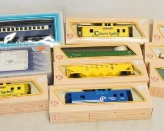 1257 10 IHC HO GAUGE MODEL TRAINS
